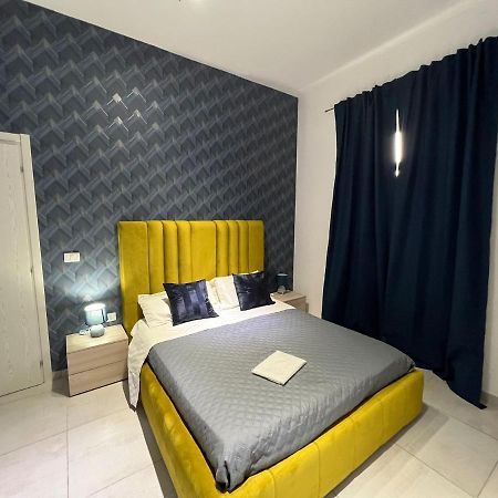 Apartamento Sky House Luxury Nápoles Exterior foto