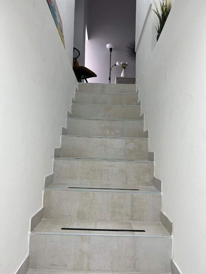 Apartamento Sky House Luxury Nápoles Exterior foto