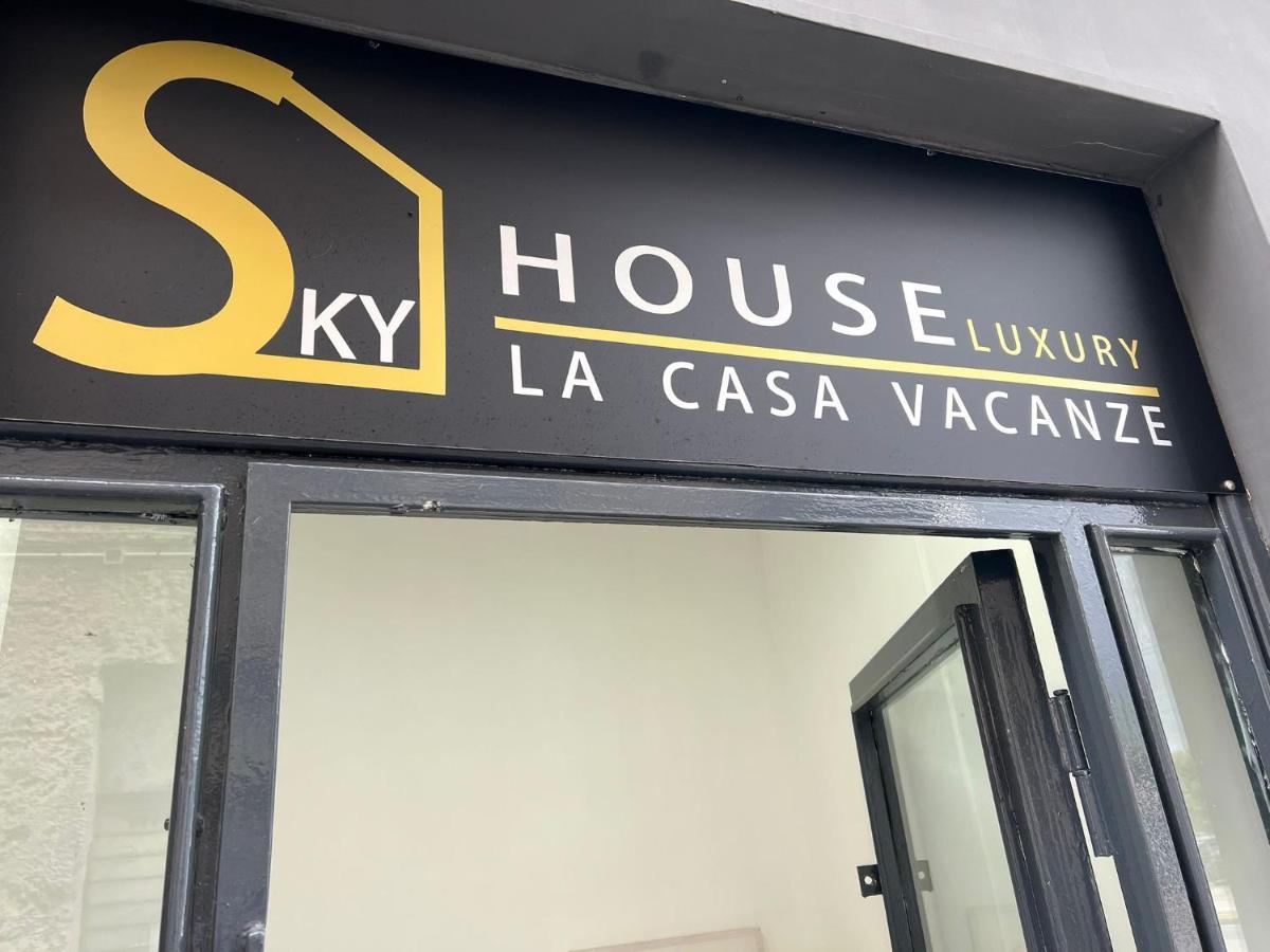 Apartamento Sky House Luxury Nápoles Exterior foto