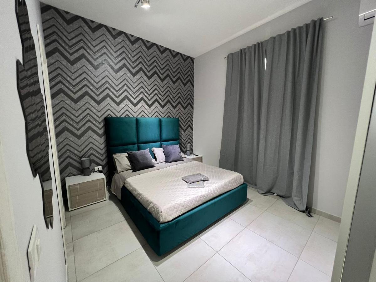 Apartamento Sky House Luxury Nápoles Exterior foto